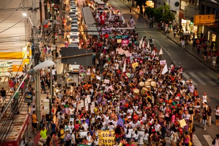 Marcha reuniu, no Recife, cerca de 7 mil pessoas em 2016 | Foto: Maira Gamara