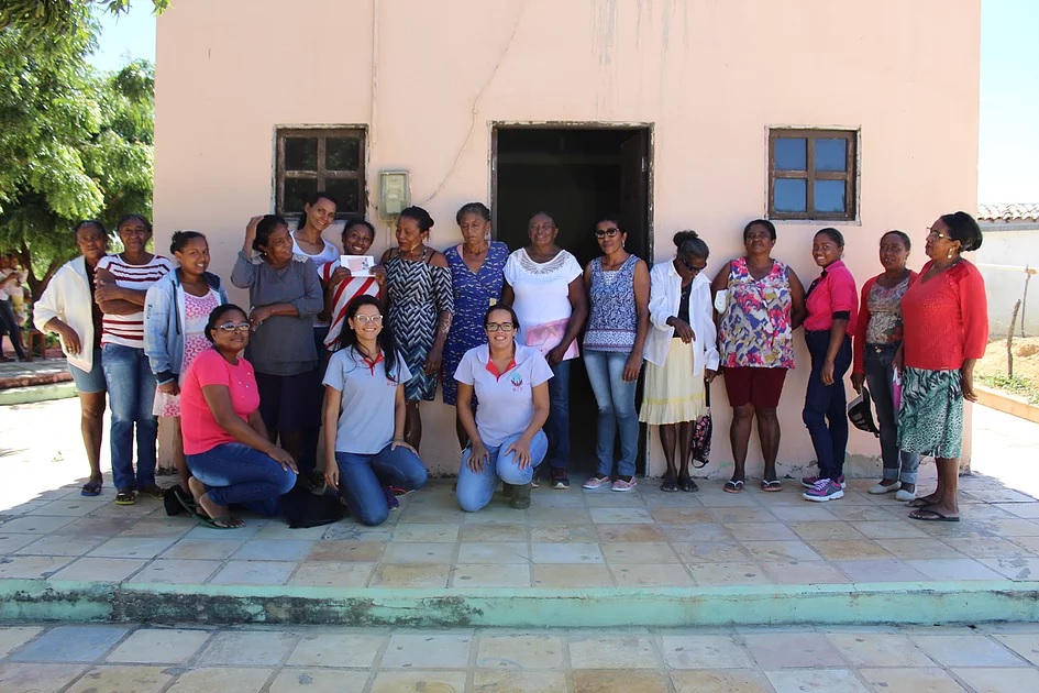 No Cariri cearense, 100 mulheres quilombolas terão em seus quintais tecnologias sociais que guardam ou reutilizam água para produção de alimentos