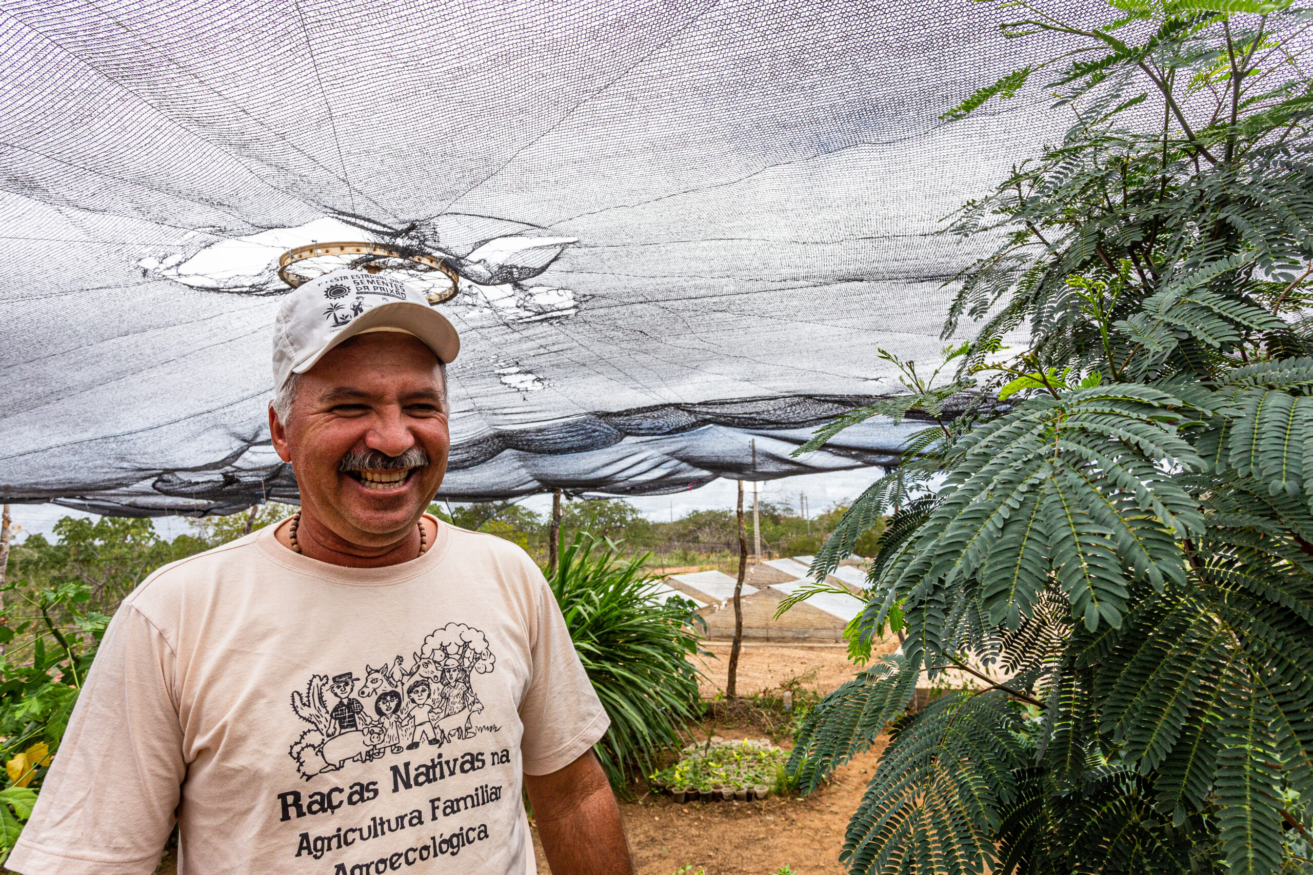 Agricultor familiar na roça