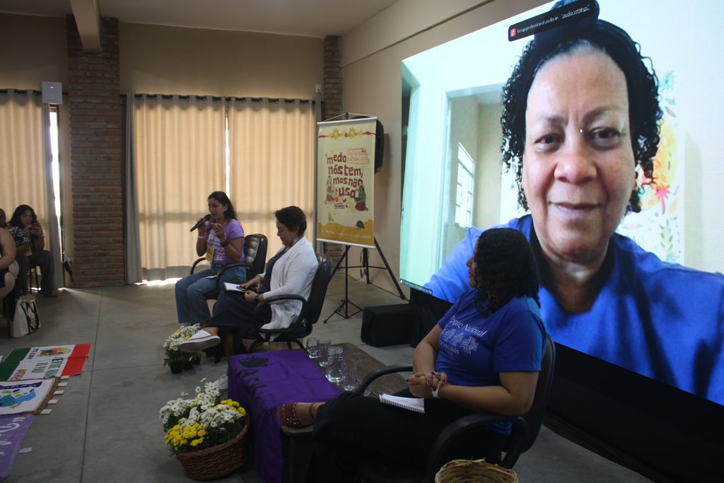 Painel "Ser mulher num mundo de homens". Foto: Helena Dias/ASA Brasil